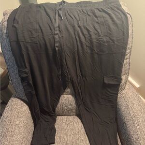 Banana Republic Black Cargo Pants